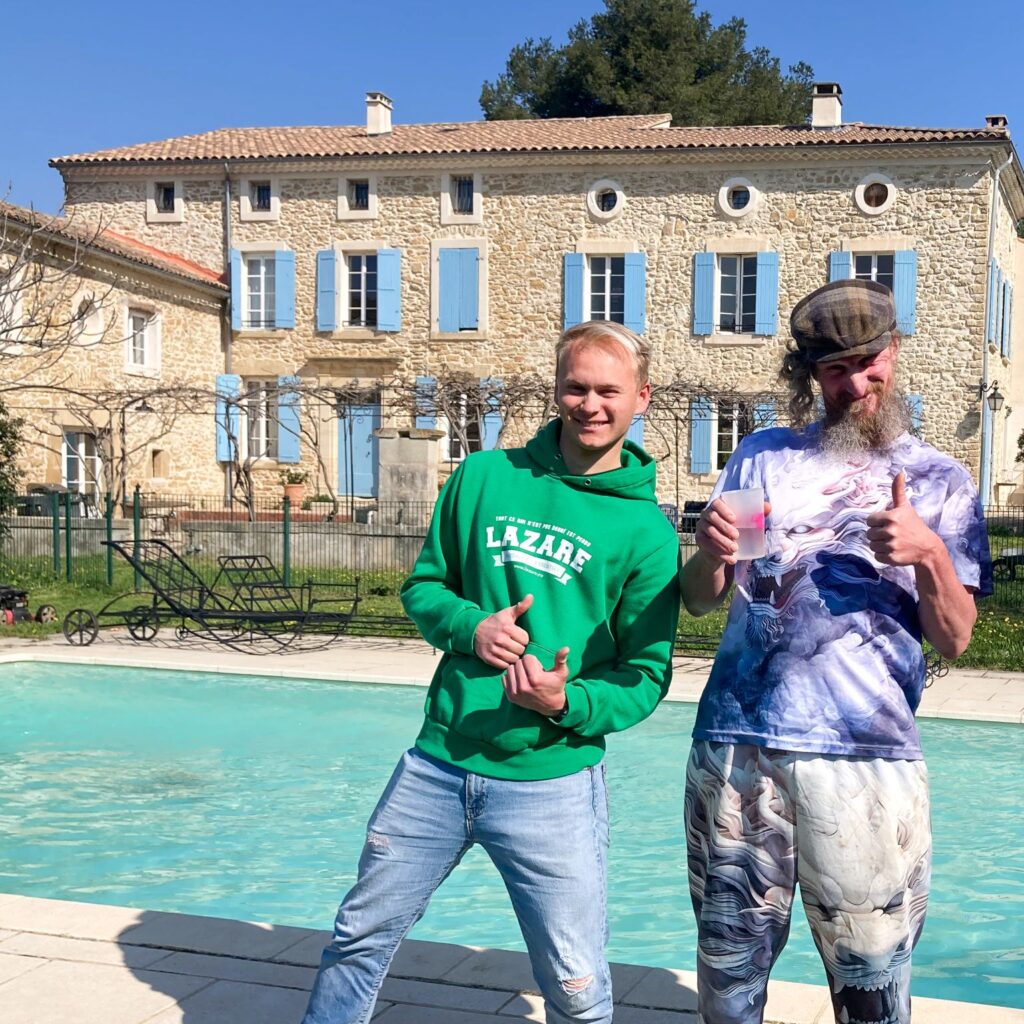 En sortant de ma licence de droit, j’ai décidé de faire une pause dans une vie où je sentais que je risquais de suivre un chemin trop classique…